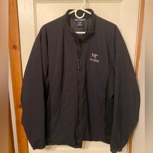 Black Men’s XL Arc’teryx Jacket